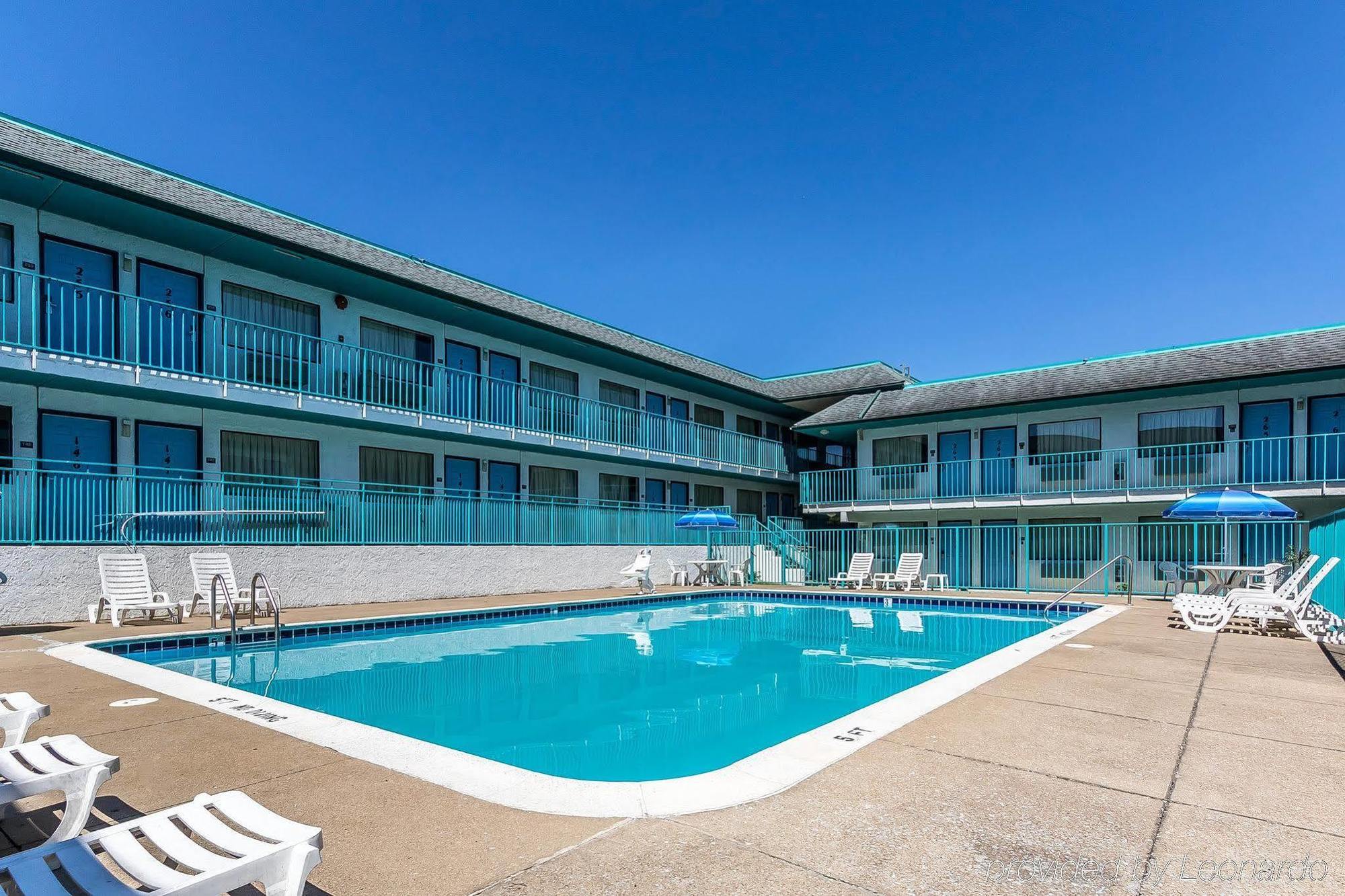 Rodeway Inn Нэшвилл Экстерьер фото