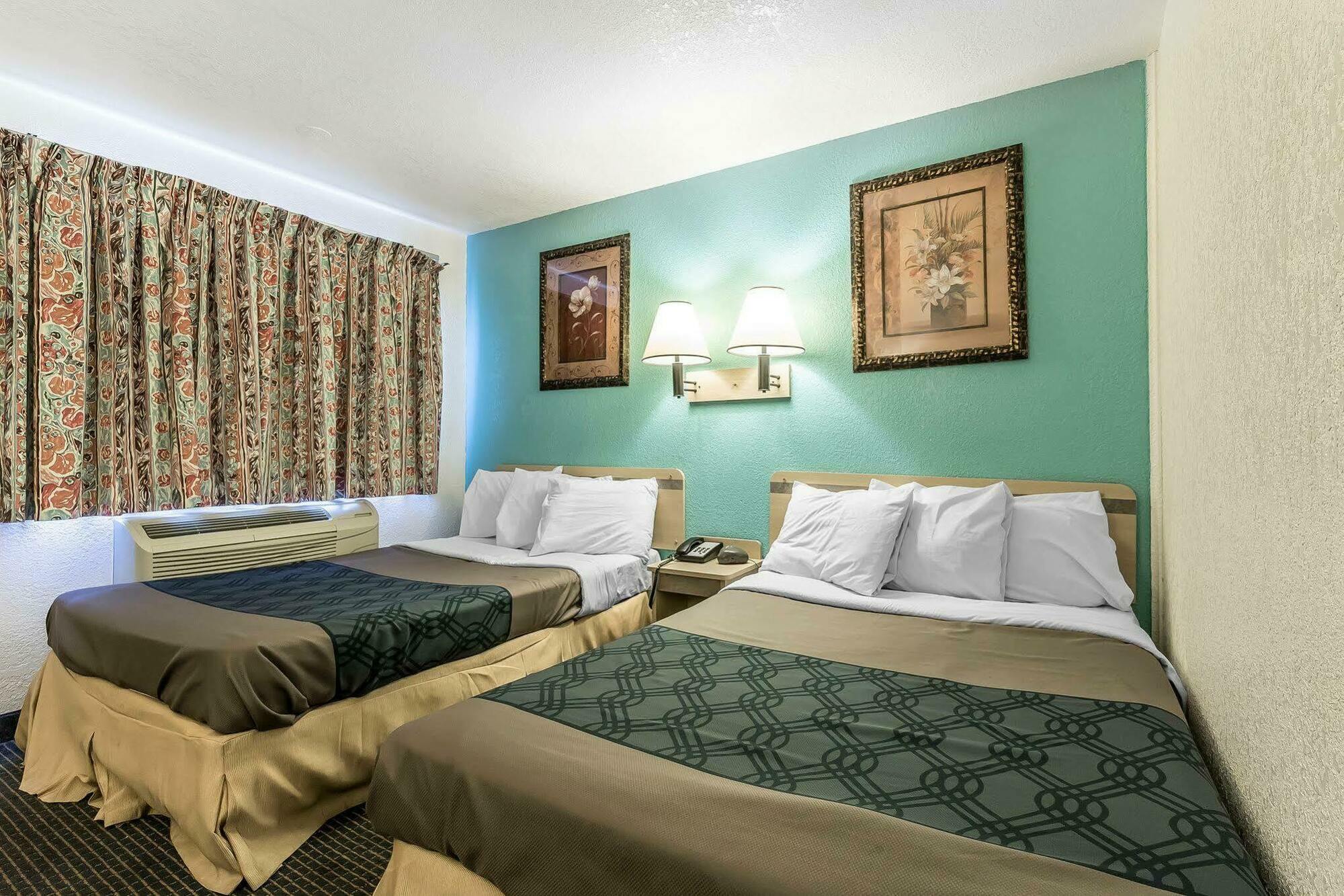 Rodeway Inn Нэшвилл Экстерьер фото